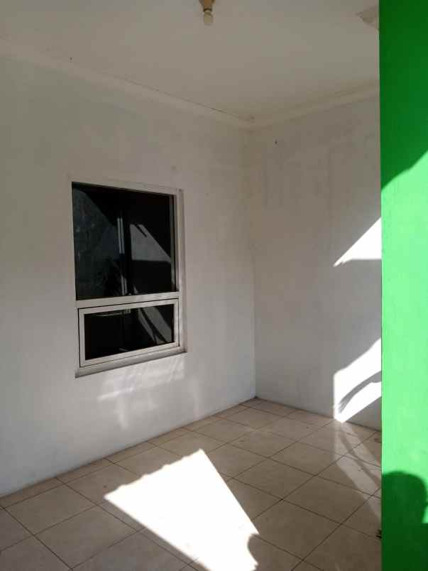 dijual rumah di graha wahid semarang