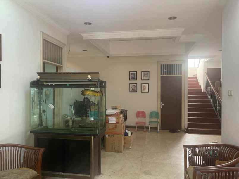 dijual rumah di kuningan timur jakarta selatan