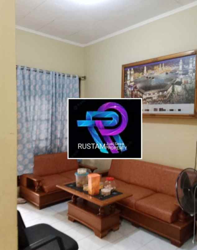 dijual rumah di peninggilan tangerang kota