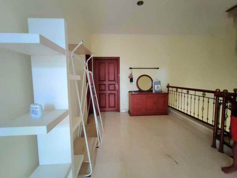 dijual rumah dijual rumah 2 lantai