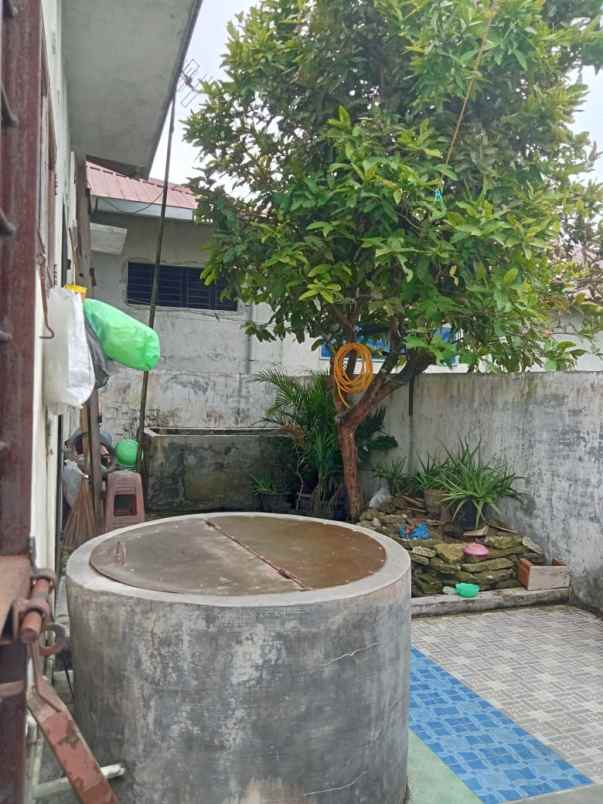 dijual rumah dijual rumah di jl tampok