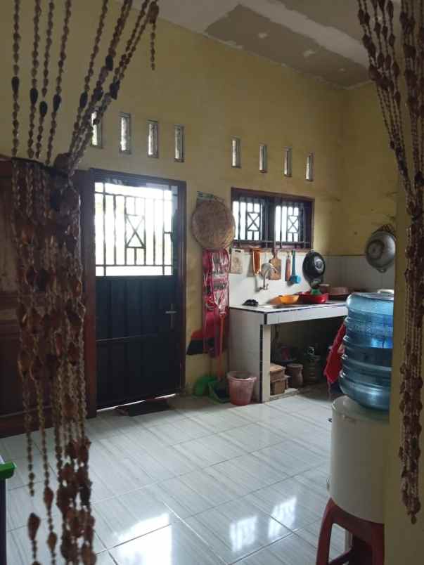 dijual rumah dijual rumah di jl tampok