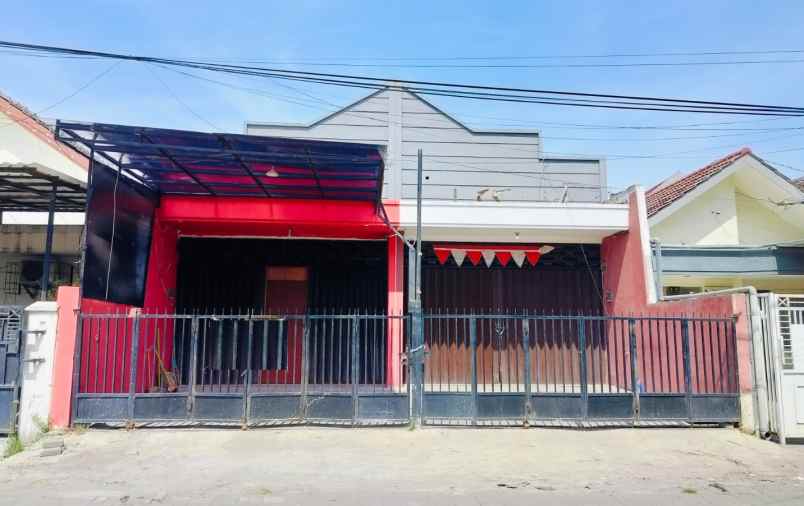 dijual rumah dukuh kupang timur