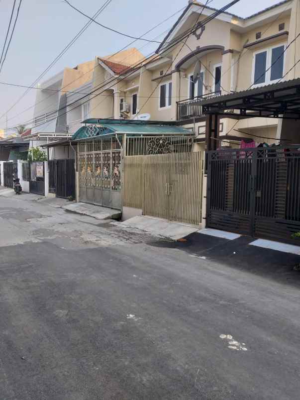 dijual rumah duri kosambi