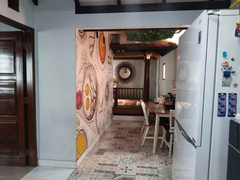 dijual rumah estetik jl sindanglaya arcamanik bandung