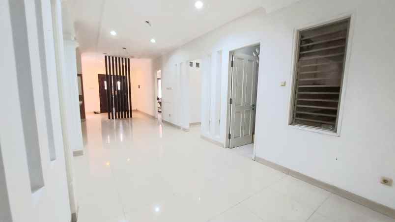 dijual rumah gading kirana kelapa gading