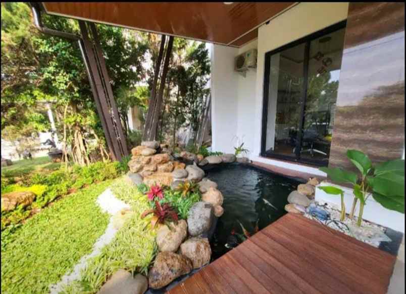 dijual rumah gading serpong cluster