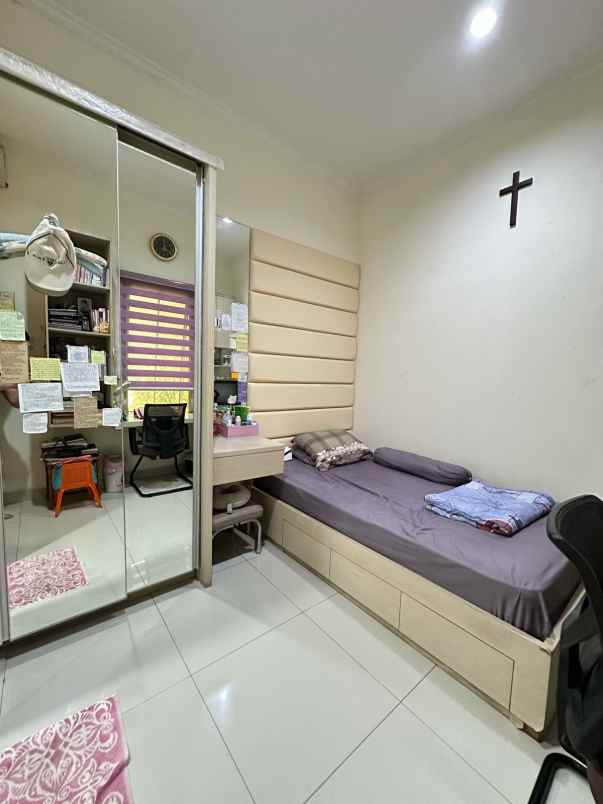 dijual rumah gading serpong tangerang