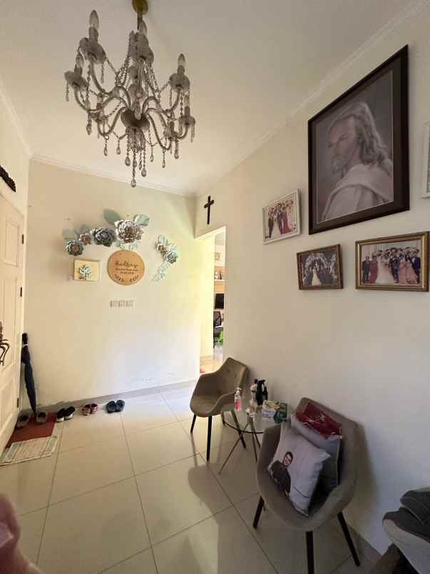 dijual rumah gading serpong tangerang