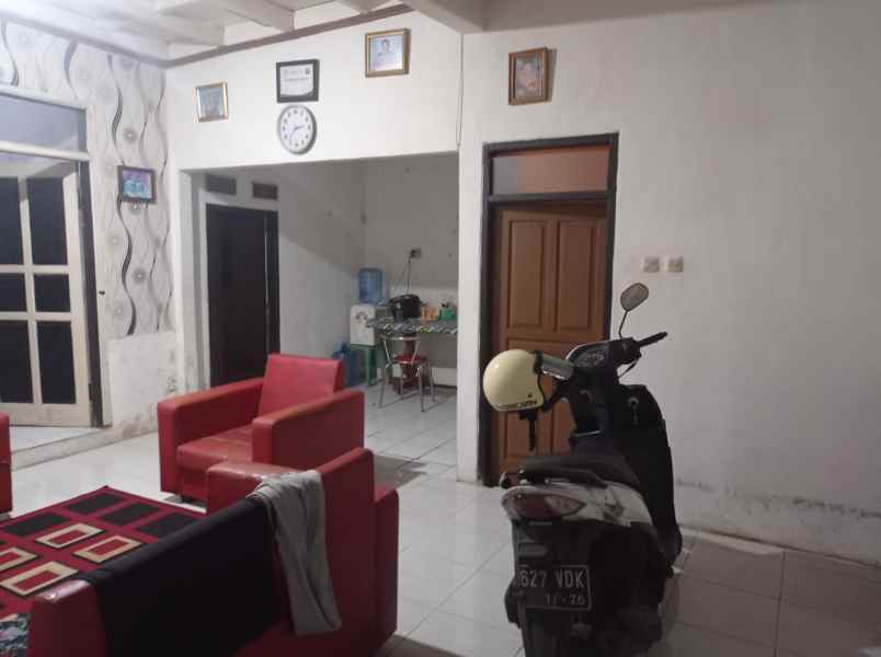 dijual rumah gg kaum kidul ii sukamulya