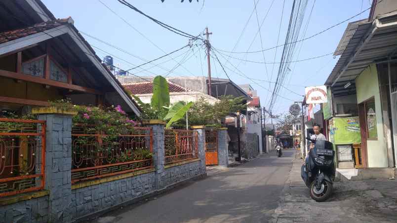 dijual rumah gg kaum kidul ii sukamulya