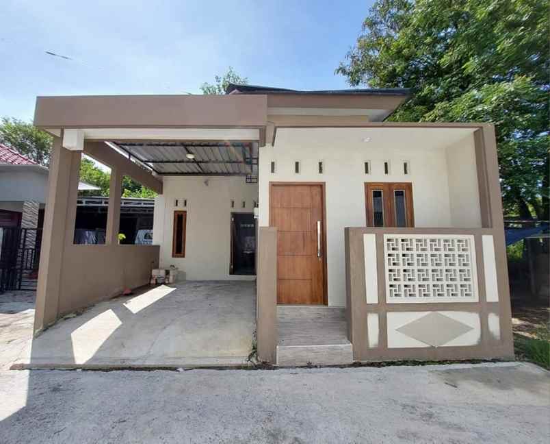 dijual rumah glondong wirokerten