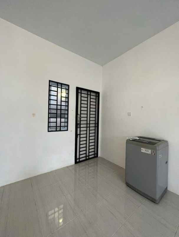 dijual rumah glory residence lokasi strategis