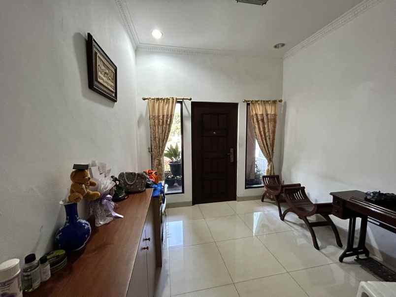 dijual rumah graha raya bintaro cluster