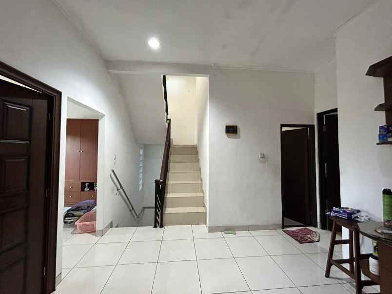 dijual rumah graha raya bintaro cluster