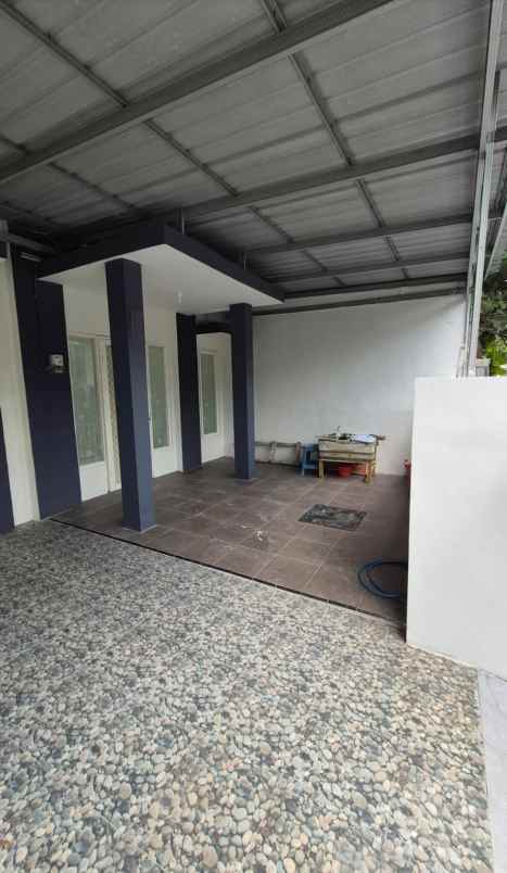 dijual rumah grand semanggi residence