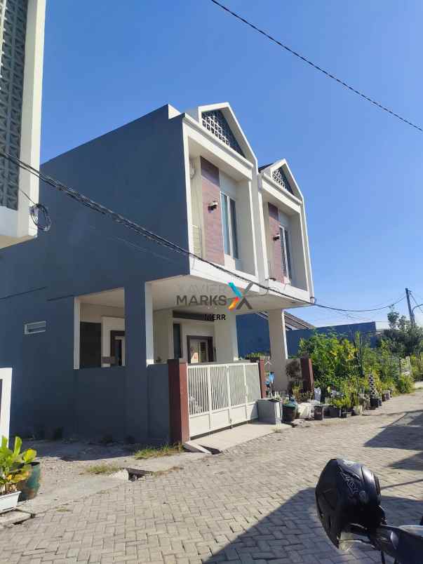 dijual rumah grand tirta agung