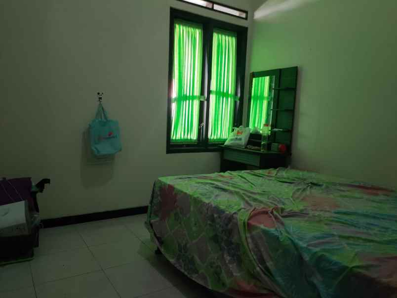 dijual rumah green hill regency