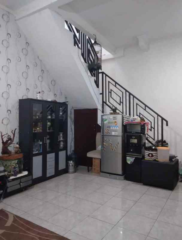 dijual rumah green valley residence