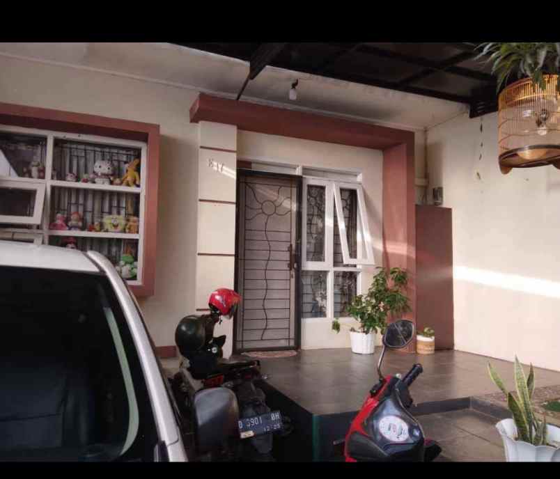 dijual rumah green valley residence