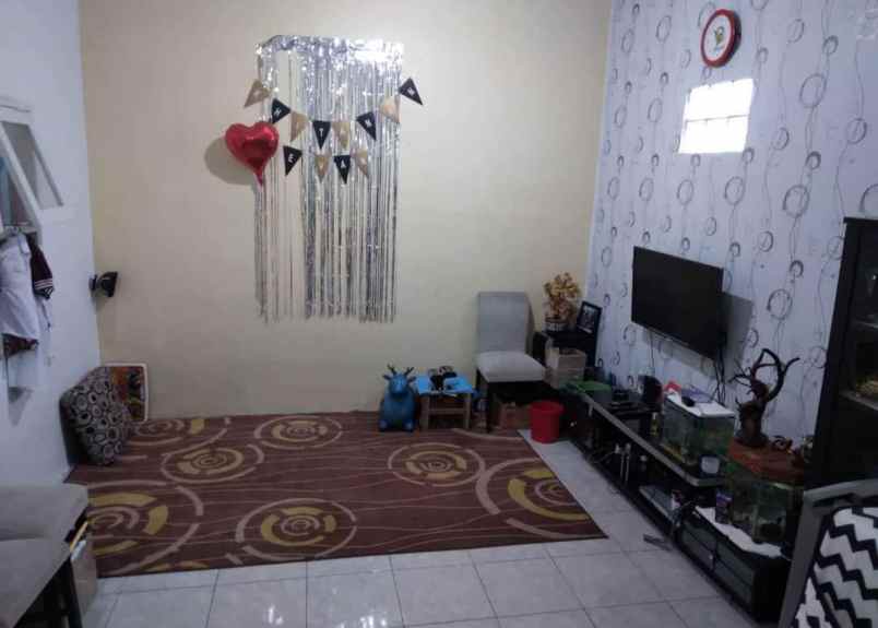 dijual rumah green valley residence
