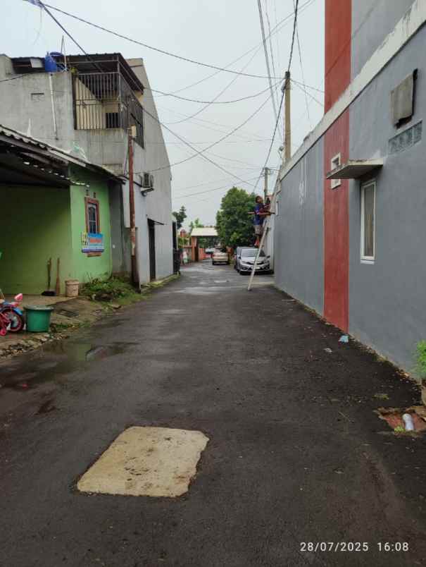 dijual rumah grogol limo depok