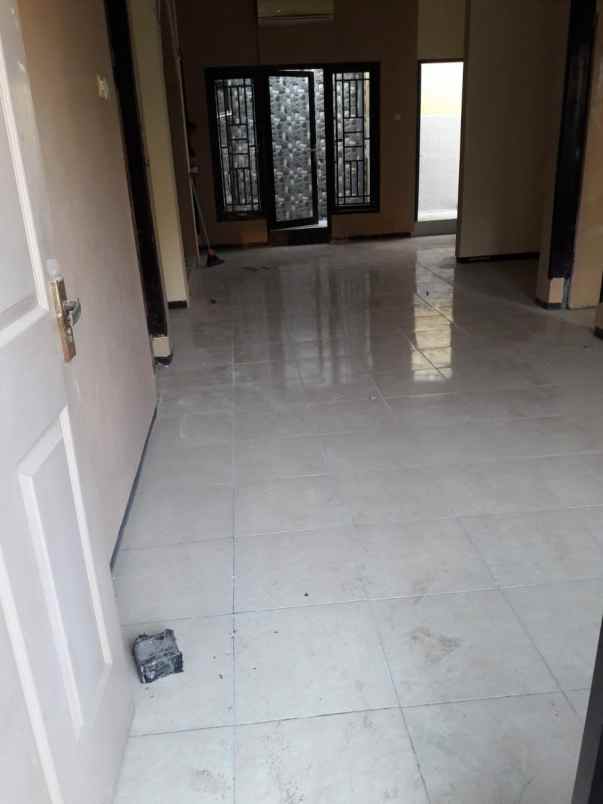 dijual rumah gunung anyar