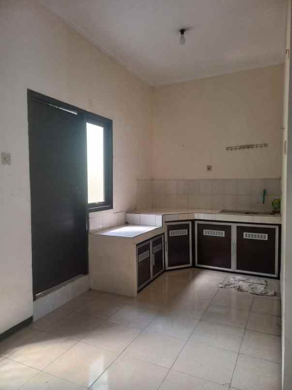 dijual rumah gunung anyar