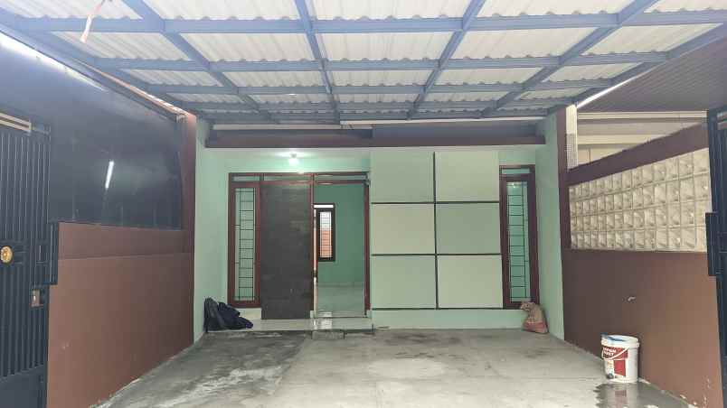 dijual rumah houkeri cisaranten kulon