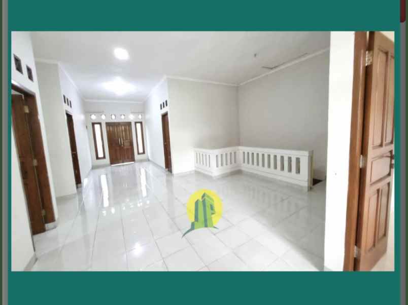 dijual rumah jakasampurna