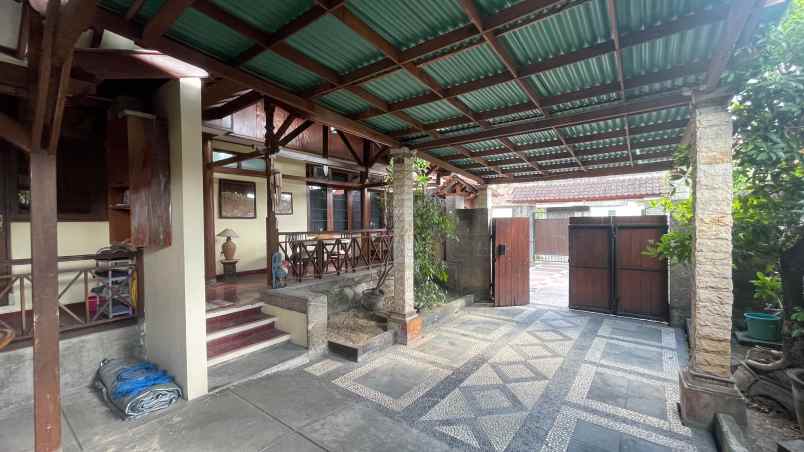 dijual rumah jalan ahmad yani selatan
