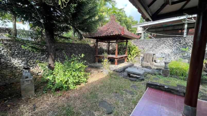 dijual rumah jalan ahmad yani selatan