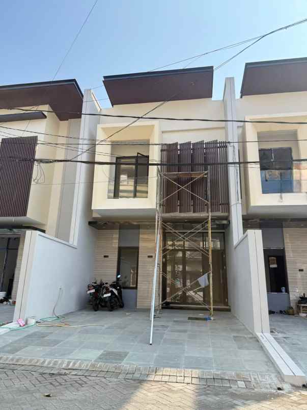 dijual rumah jalan araya 2 galaxy bumi