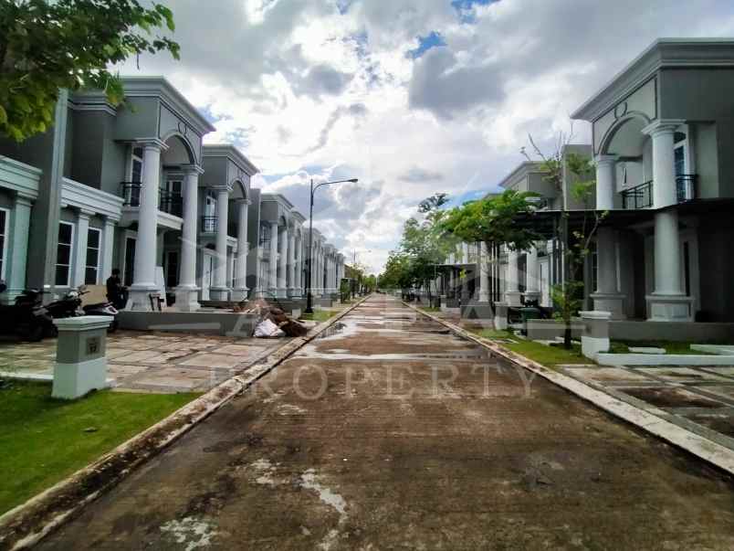 dijual rumah jalan arteri supadio