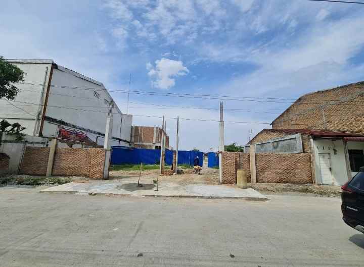 dijual rumah jalan bersama tol bandar