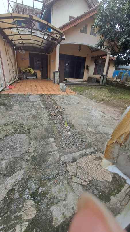 dijual rumah jalan buni kel munjul kec