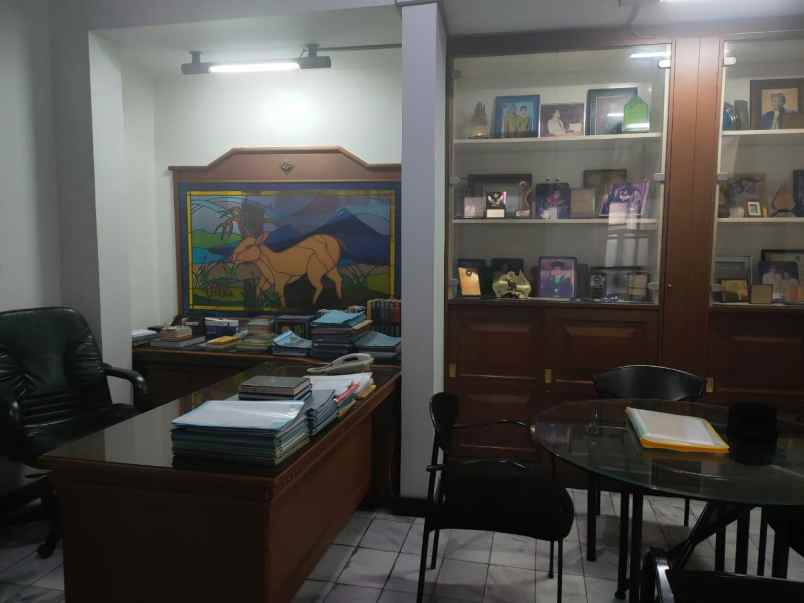 dijual rumah jalan cikutra