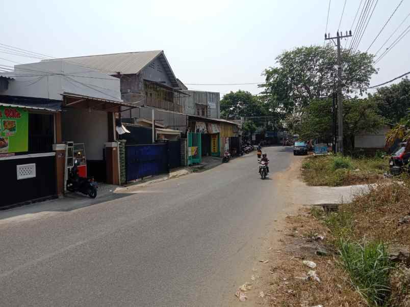 dijual rumah jalan cut nyak dien