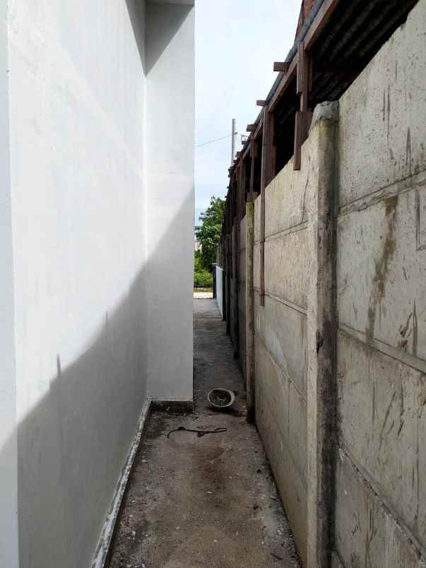 dijual rumah jalan duyung jalan nangka