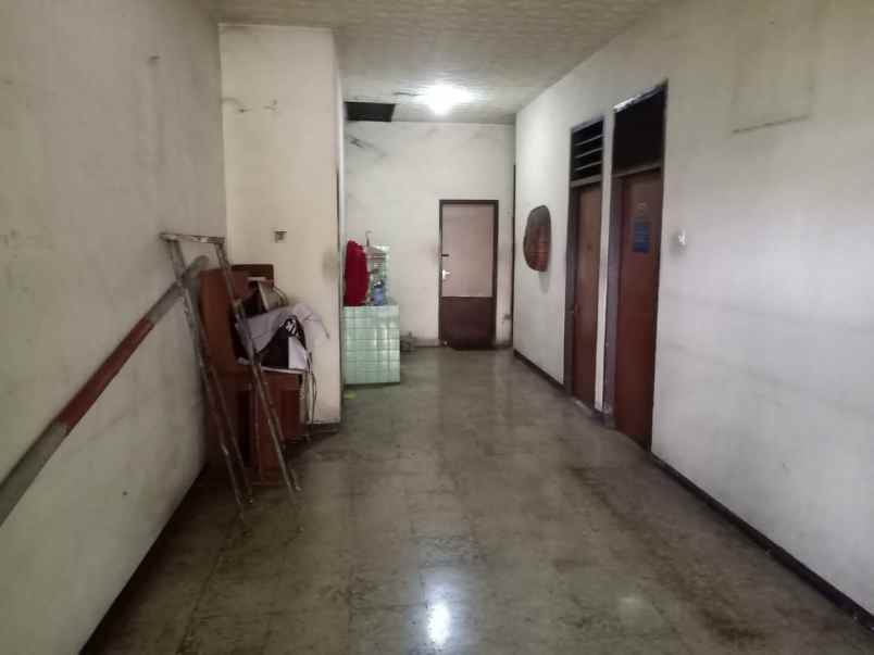 dijual rumah jalan imam bonjol