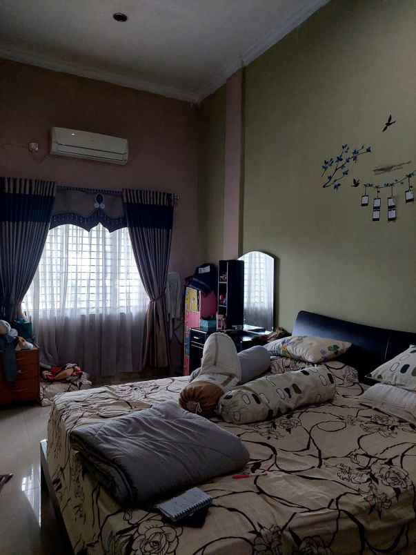 dijual rumah jalan kulim jalan riau