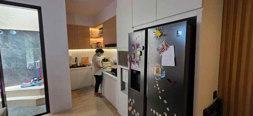 dijual rumah jalan northwest central