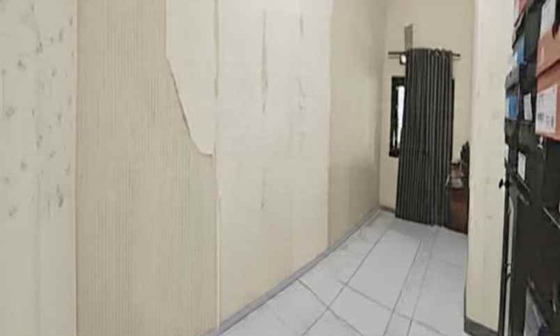 dijual rumah jalan pangarang