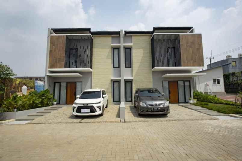 dijual rumah jalan raya cikaret cibinong