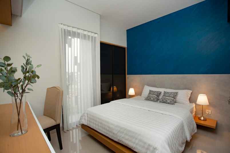 dijual rumah jalan raya cikaret cibinong