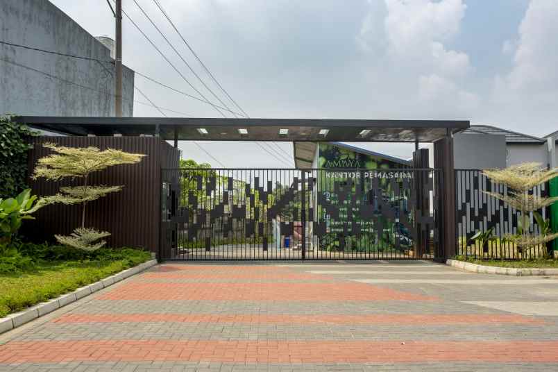 dijual rumah jalan raya cikaret cibinong