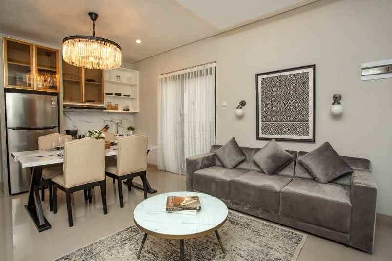 dijual rumah jalan raya cikaret cibinong