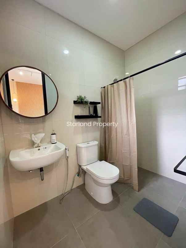 dijual rumah jalan raya ciputat tiptop