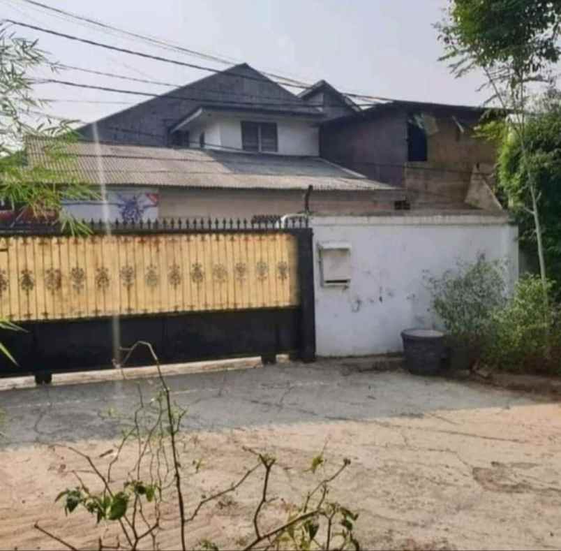 dijual rumah jalan raya mampang prapatan