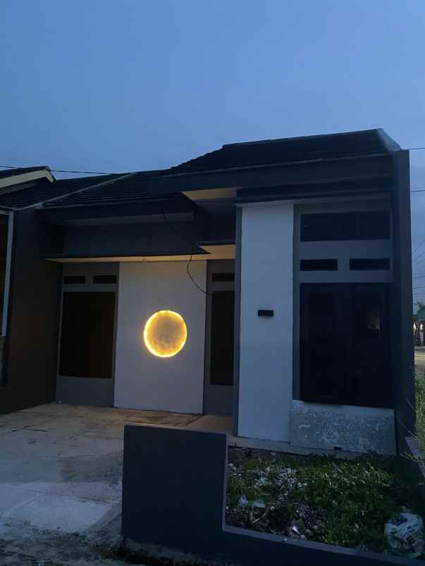 dijual rumah jalan raya pasar babelan